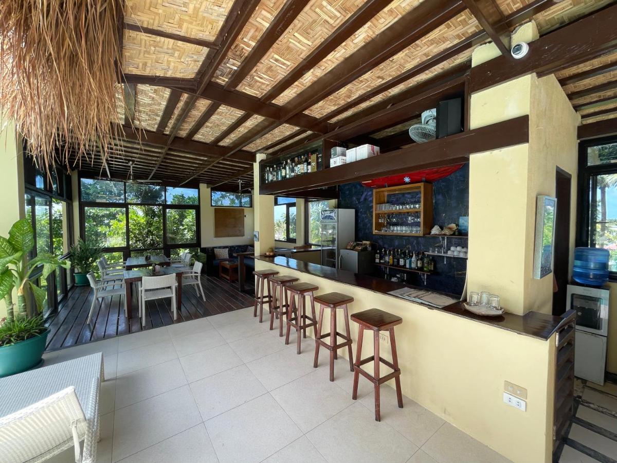 Villa Maya General Luna  Luaran gambar