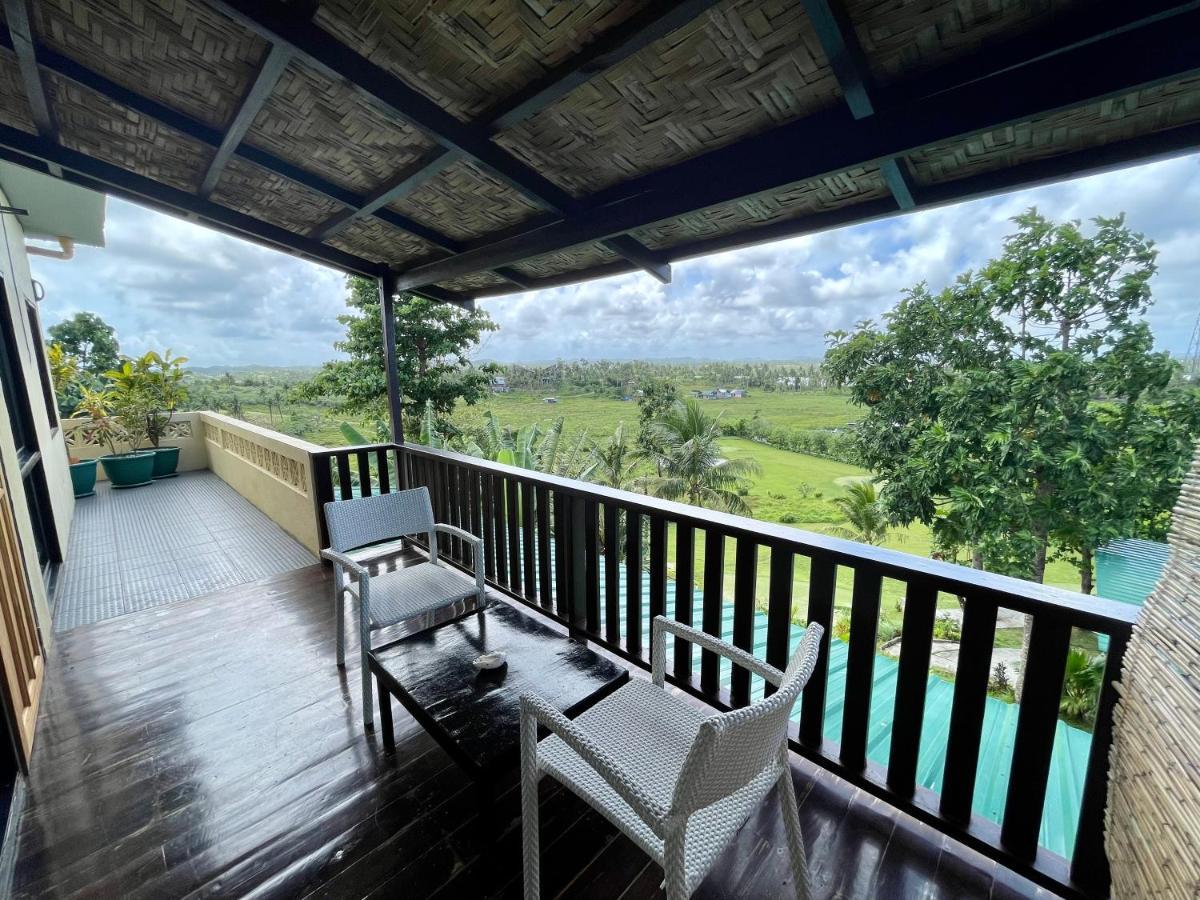 Villa Maya General Luna  Luaran gambar