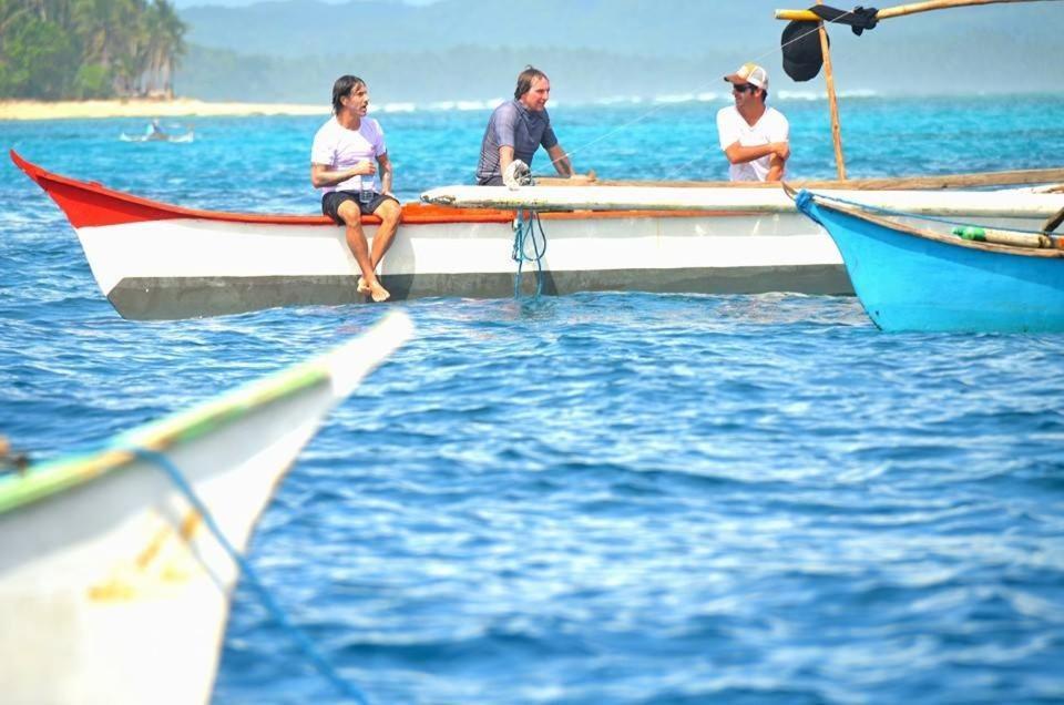 Villa Maya General Luna  Luaran gambar