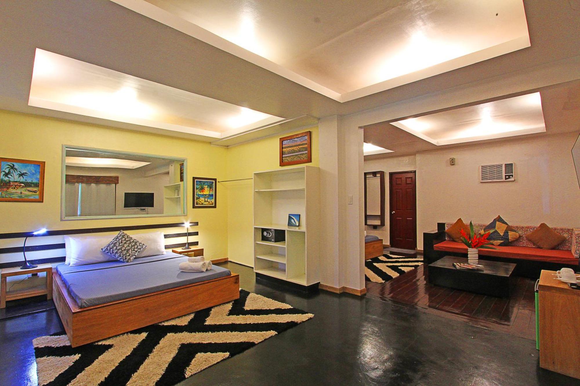 Villa Maya General Luna  Luaran gambar