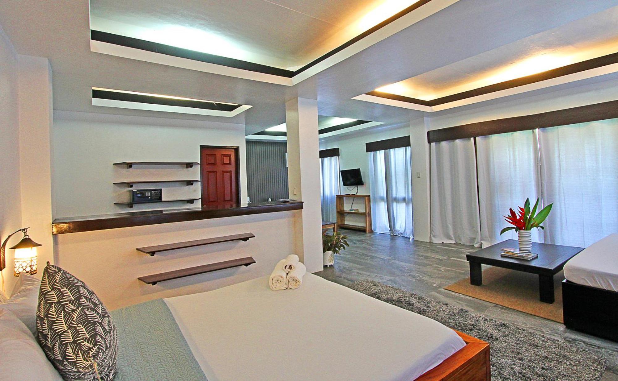 Villa Maya General Luna  Luaran gambar