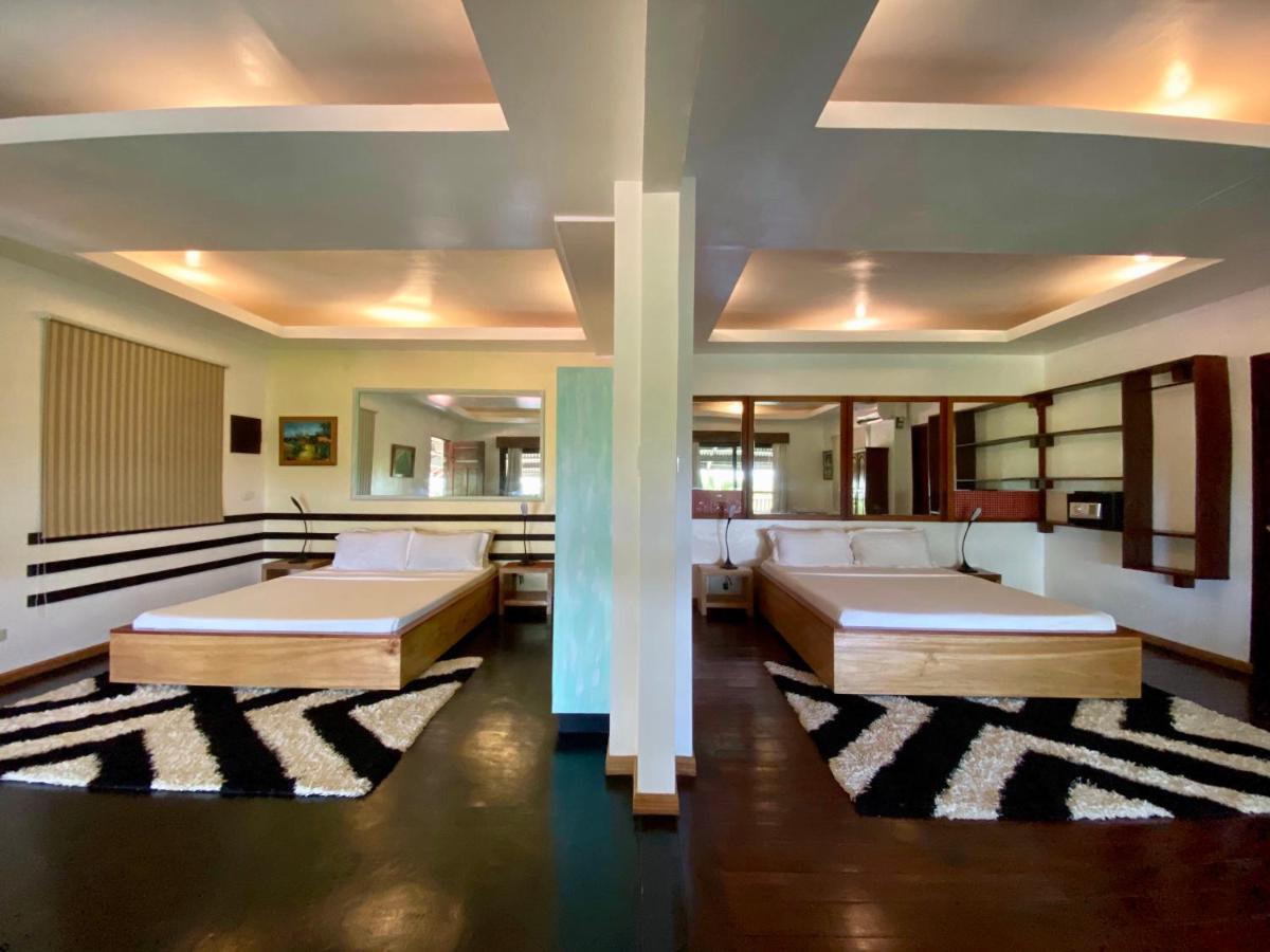 Villa Maya General Luna  Luaran gambar